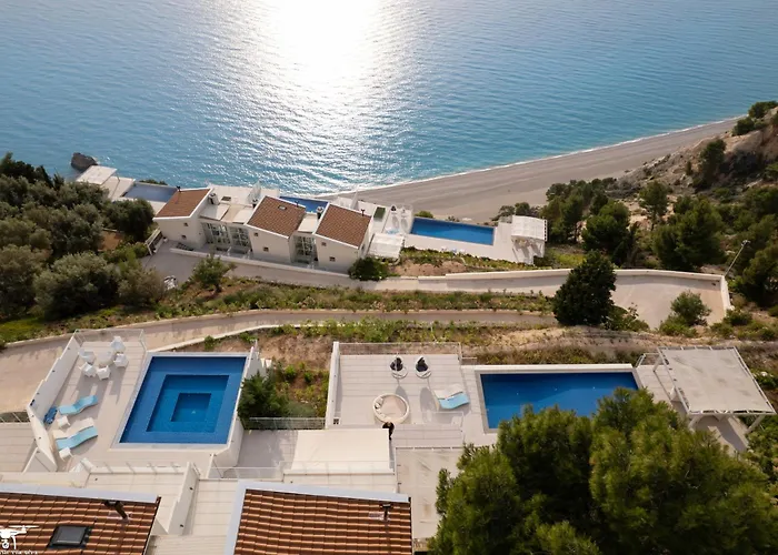 Willa Okeanos Vine Luxury *