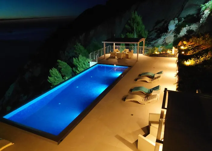 Okeanos Vine Luxury Willa *