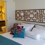 Okeanos Vine Luxury Villa