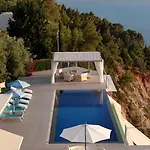 Okeanos Vine Luxury * Athanion