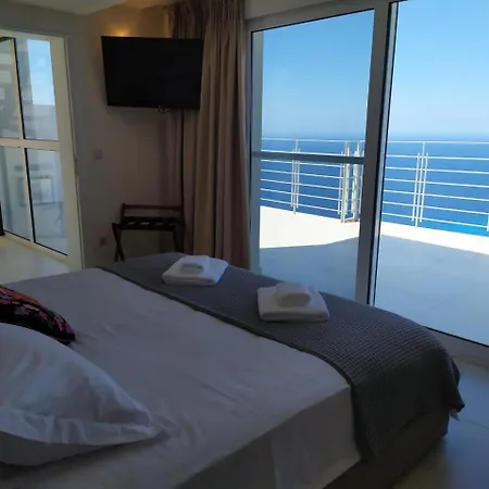 Villa Okeanos Luxury - *