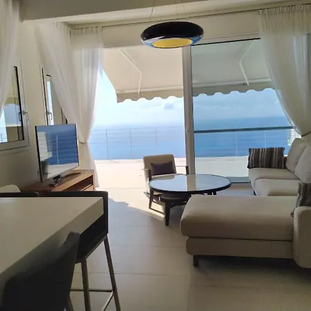 Villa Okeanos Luxury - *