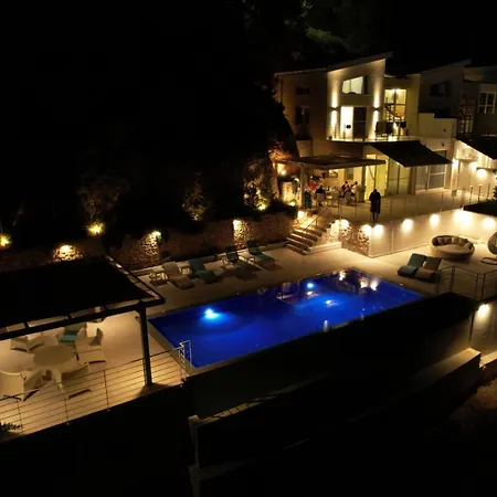 Villa Okeanos Vine Luxury Athanion