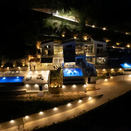 Villa Okeanos Luxury -