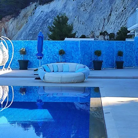 Okeanos Vine Luxury Villa Athanion