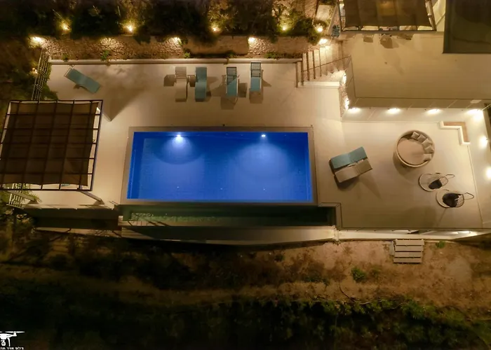 Okeanos Vine Luxury Villa *